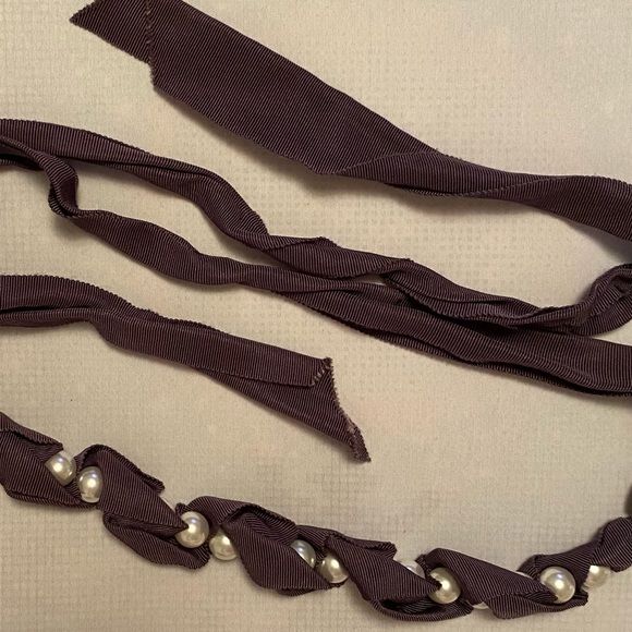 Iconic Lanvin Ribbon Pearls - Picture 7 of 8